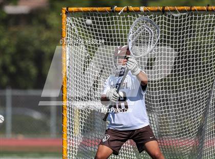 Thumbnail 3 in Loyola @ Crespi photogallery.
