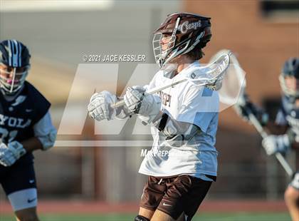 Thumbnail 2 in Loyola @ Crespi photogallery.