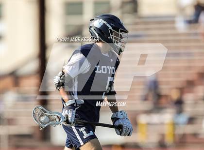 Thumbnail 2 in Loyola @ Crespi photogallery.