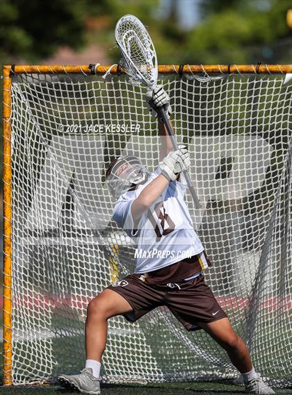 Thumbnail 2 in Loyola @ Crespi photogallery.