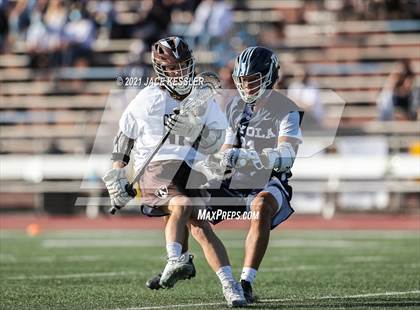 Thumbnail 3 in Loyola @ Crespi photogallery.