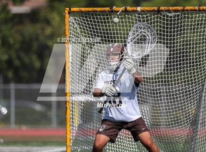 Thumbnail 2 in Loyola @ Crespi photogallery.