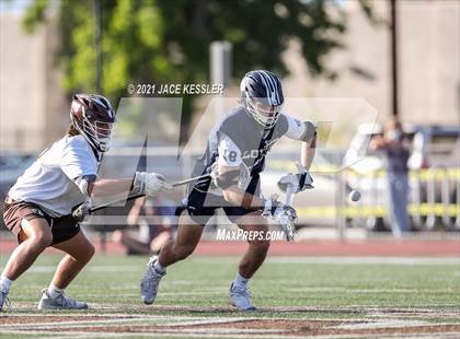 Thumbnail 2 in Loyola @ Crespi photogallery.