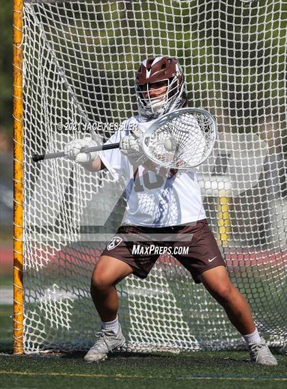 Thumbnail 2 in Loyola @ Crespi photogallery.
