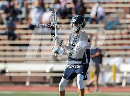 Thumbnail 3 in Loyola @ Crespi photogallery.