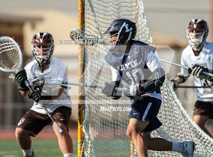 Thumbnail 3 in Loyola @ Crespi photogallery.