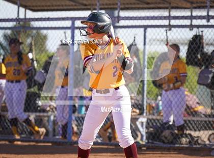 Thumbnail 2 in Mountain Pointe vs. Camelback photogallery.