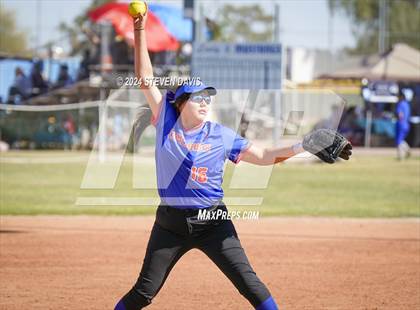 Thumbnail 2 in Mountain Pointe vs. Camelback photogallery.