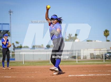 Thumbnail 3 in Mountain Pointe vs. Camelback photogallery.