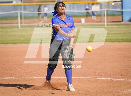 Thumbnail 1 in Mountain Pointe vs. Camelback photogallery.