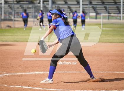 Thumbnail 2 in Mountain Pointe vs. Camelback photogallery.