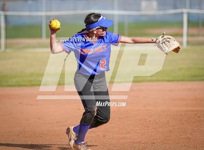 Thumbnail 3 in Mountain Pointe vs. Camelback photogallery.