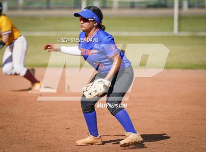 Thumbnail 2 in Mountain Pointe vs. Camelback photogallery.