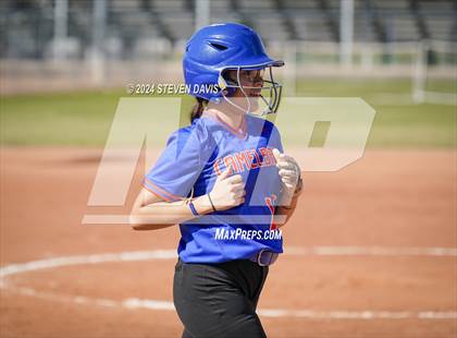 Thumbnail 3 in Mountain Pointe vs. Camelback photogallery.