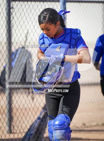 Thumbnail 2 in Mountain Pointe vs. Camelback photogallery.