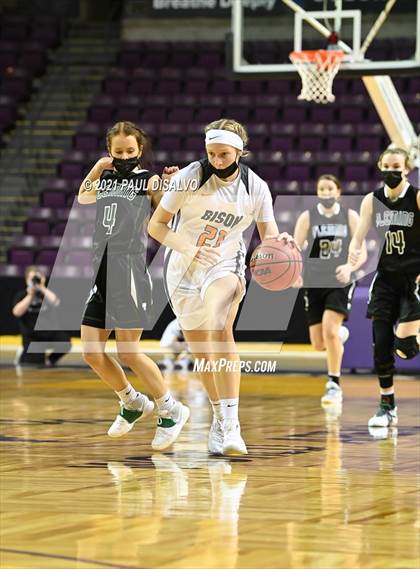 Thumbnail 2 in Fleming vs. Flatirons Academy (CHSAA 1A State Final) photogallery.