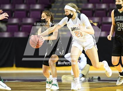 Thumbnail 3 in Fleming vs. Flatirons Academy (CHSAA 1A State Final) photogallery.
