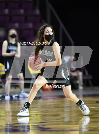 Thumbnail 2 in Fleming vs. Flatirons Academy (CHSAA 1A State Final) photogallery.