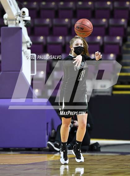 Thumbnail 2 in Fleming vs. Flatirons Academy (CHSAA 1A State Final) photogallery.