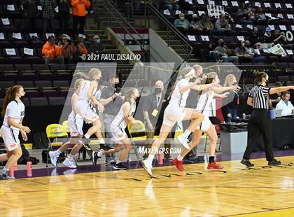 Thumbnail 3 in Fleming vs. Flatirons Academy (CHSAA 1A State Final) photogallery.