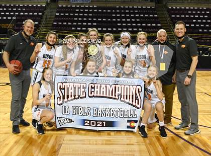 Thumbnail 1 in Fleming vs. Flatirons Academy (CHSAA 1A State Final) photogallery.
