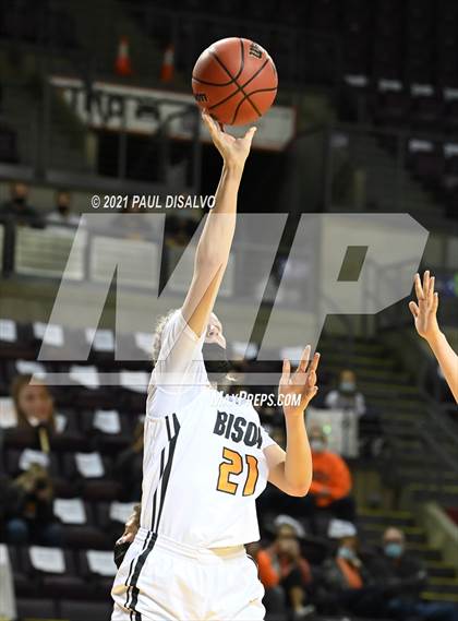 Thumbnail 3 in Fleming vs. Flatirons Academy (CHSAA 1A State Final) photogallery.