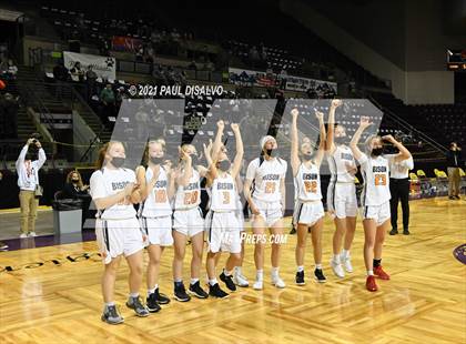 Thumbnail 2 in Fleming vs. Flatirons Academy (CHSAA 1A State Final) photogallery.