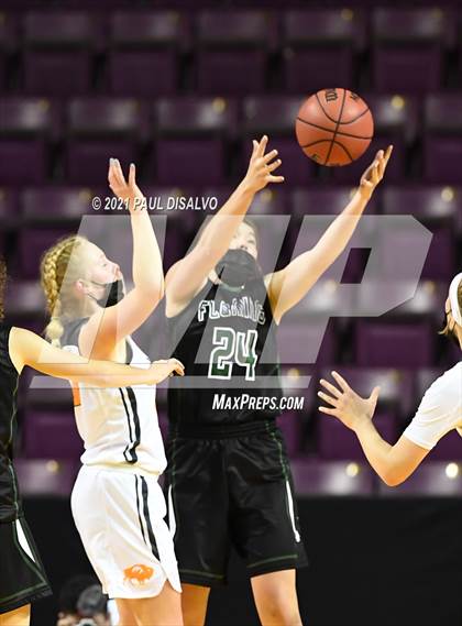 Thumbnail 2 in Fleming vs. Flatirons Academy (CHSAA 1A State Final) photogallery.