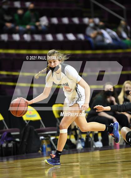 Thumbnail 3 in Fleming vs. Flatirons Academy (CHSAA 1A State Final) photogallery.