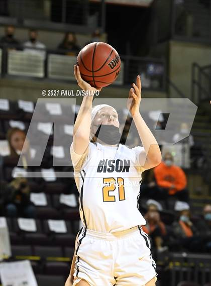 Thumbnail 1 in Fleming vs. Flatirons Academy (CHSAA 1A State Final) photogallery.