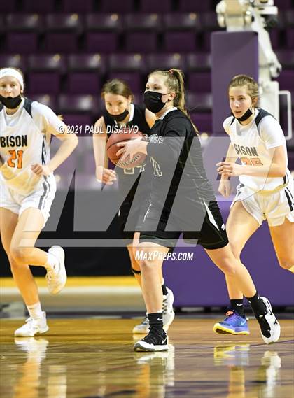 Thumbnail 3 in Fleming vs. Flatirons Academy (CHSAA 1A State Final) photogallery.