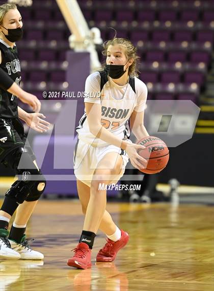 Thumbnail 2 in Fleming vs. Flatirons Academy (CHSAA 1A State Final) photogallery.