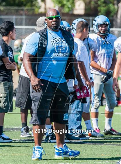 Thumbnail 2 in Moreau Catholic vs Tennyson (Scrimmages at Tennyson) photogallery.