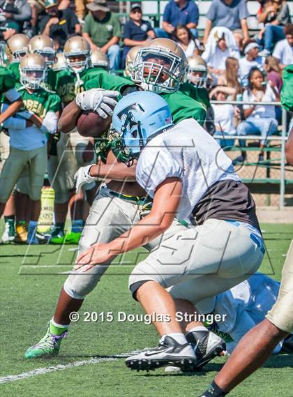 Thumbnail 3 in Moreau Catholic vs Tennyson (Scrimmages at Tennyson) photogallery.