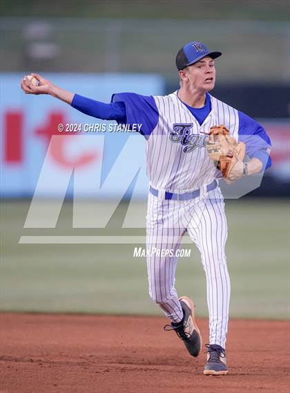 Thumbnail 1 in Kingman Academy @ Phoenix Christian (AIA 2A Semifinal) photogallery.