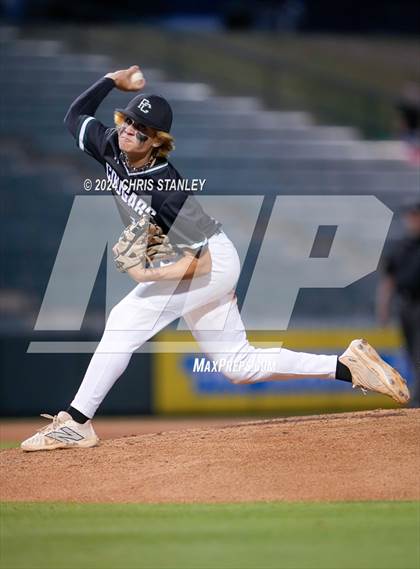 Thumbnail 2 in Kingman Academy @ Phoenix Christian (AIA 2A Semifinal) photogallery.