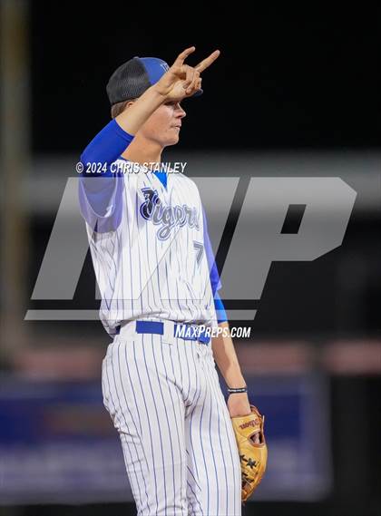 Thumbnail 3 in Kingman Academy @ Phoenix Christian (AIA 2A Semifinal) photogallery.