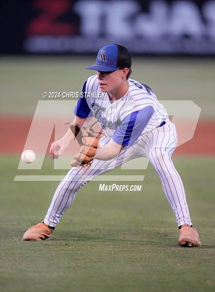 Thumbnail 3 in Kingman Academy @ Phoenix Christian (AIA 2A Semifinal) photogallery.