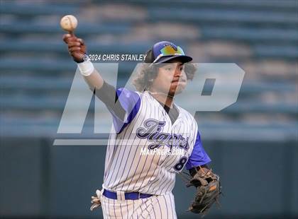 Thumbnail 3 in Kingman Academy @ Phoenix Christian (AIA 2A Semifinal) photogallery.