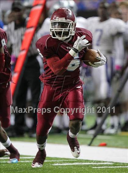 Thumbnail 2 in LaGrange @ Carver (Great American Football Classic) photogallery.
