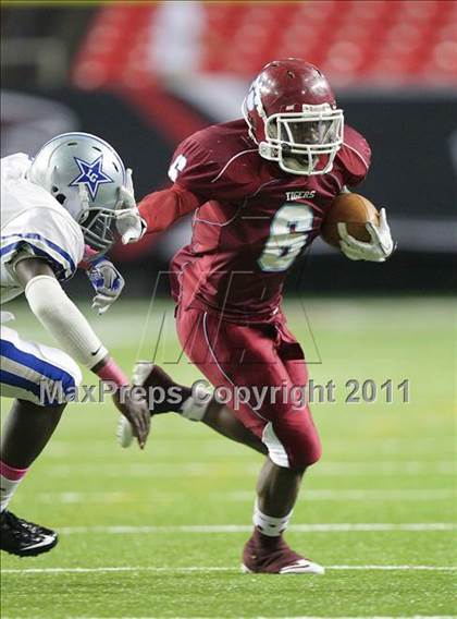 Thumbnail 3 in LaGrange @ Carver (Great American Football Classic) photogallery.