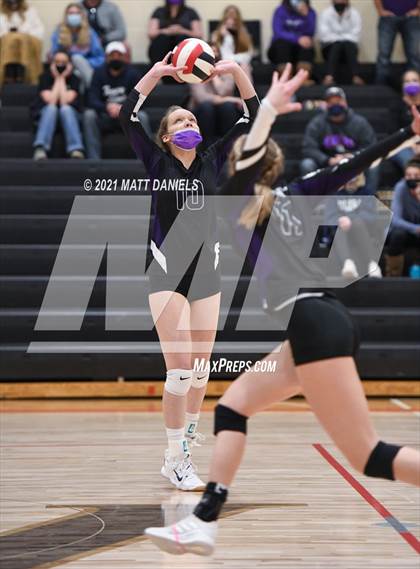 Thumbnail 3 in Douglas County @ Castle View (Senior Night) photogallery.