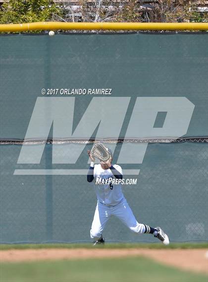 Thumbnail 3 in Oxnard Vs Mater Dei Catholic (67th Annual San Diego Lions Tournament) photogallery.