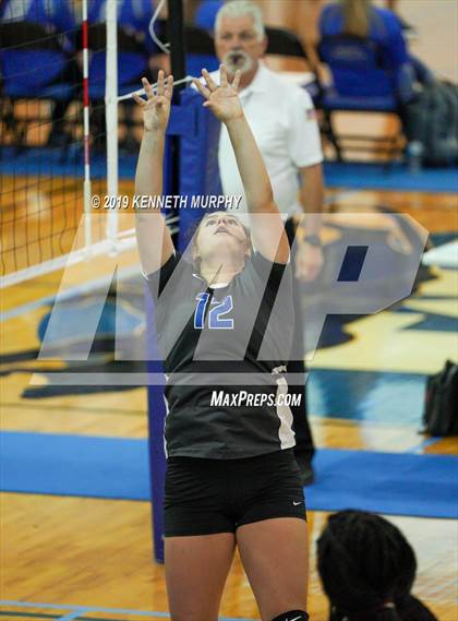 Thumbnail 2 in Waco Connally @ Midlothian photogallery.