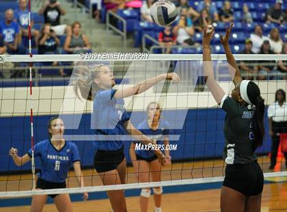 Thumbnail 2 in Waco Connally @ Midlothian photogallery.