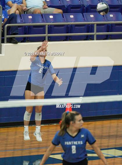 Thumbnail 1 in Waco Connally @ Midlothian photogallery.