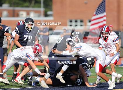 Thumbnail 2 in Bellport @ Northport photogallery.