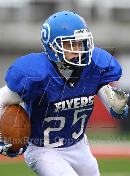 Thumbnail 1 in Dixie vs. Desert Hills (UHSAA 3AA Semifinal) photogallery.
