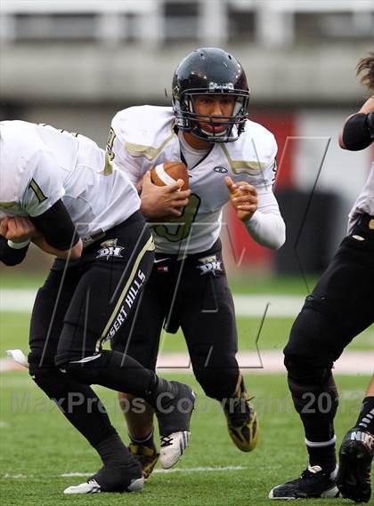 Thumbnail 3 in Dixie vs. Desert Hills (UHSAA 3AA Semifinal) photogallery.