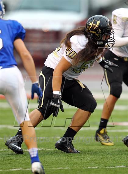 Thumbnail 2 in Dixie vs. Desert Hills (UHSAA 3AA Semifinal) photogallery.